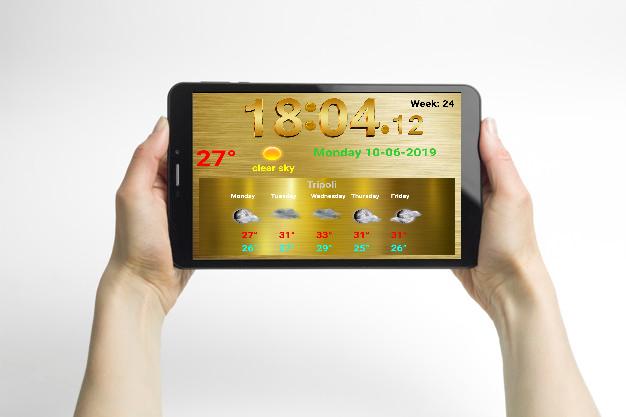 Full screen golden clock with weather